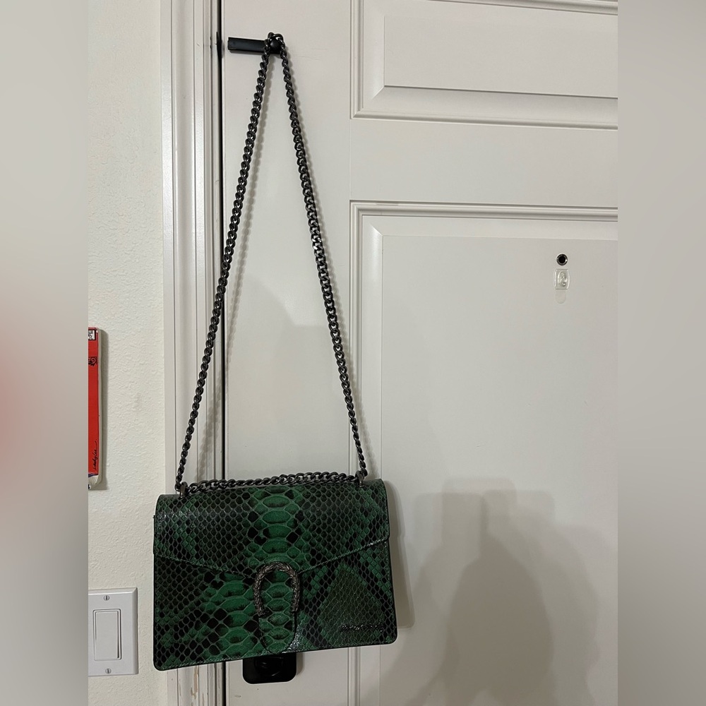 Final Mega Sale! Leather Snake Print Chain Shoulder Bag—NWOT! - Picture 6 of 9
